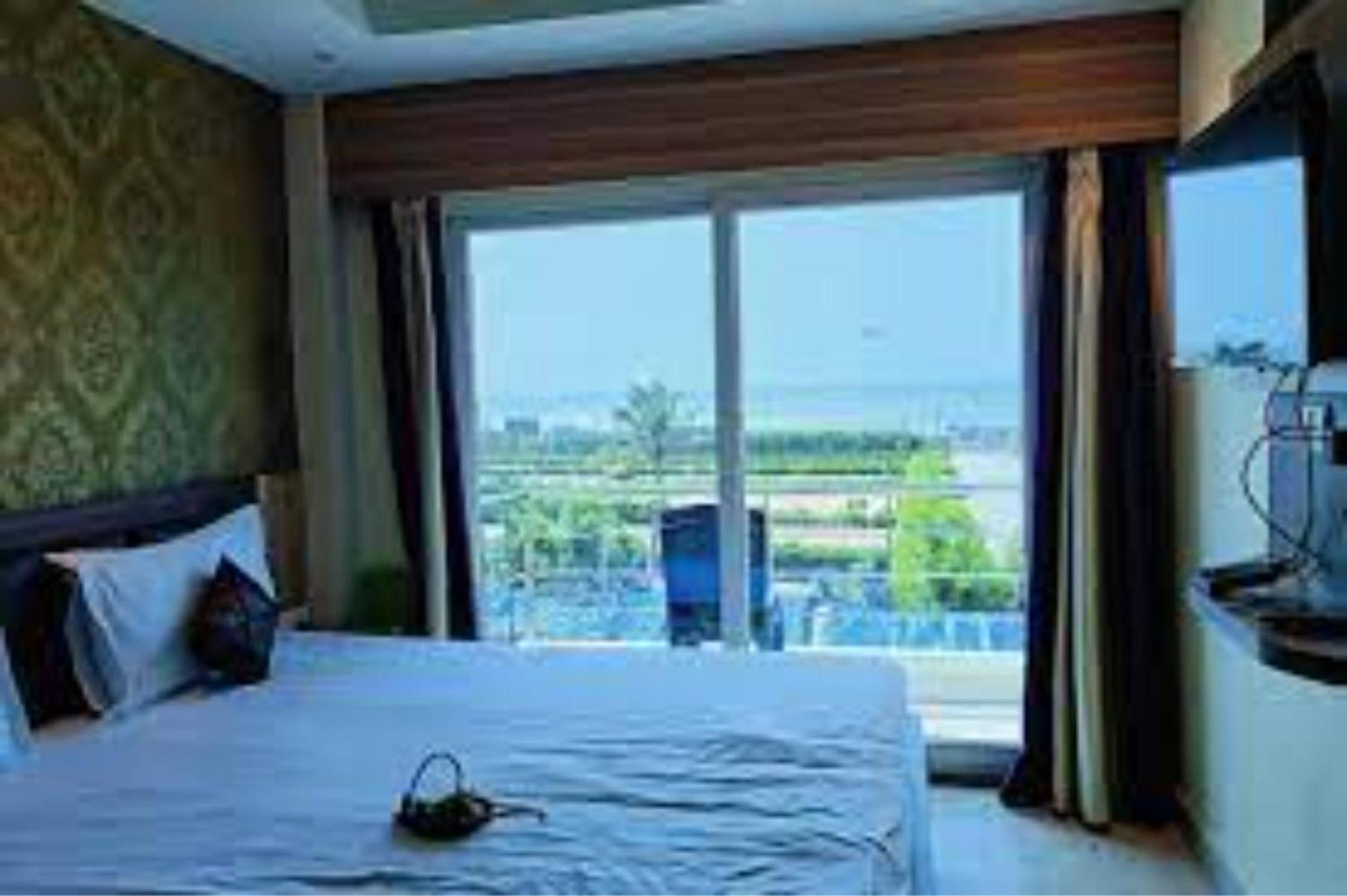 City View Hotel S E A V I E W R E S I D E N C Y Near Sea And Temple Puri Bagian luar foto